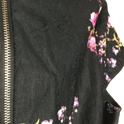Yumi Fit Flare Dress Short Sleeve Back Zipper Knee Length Black Floral Size 6/8