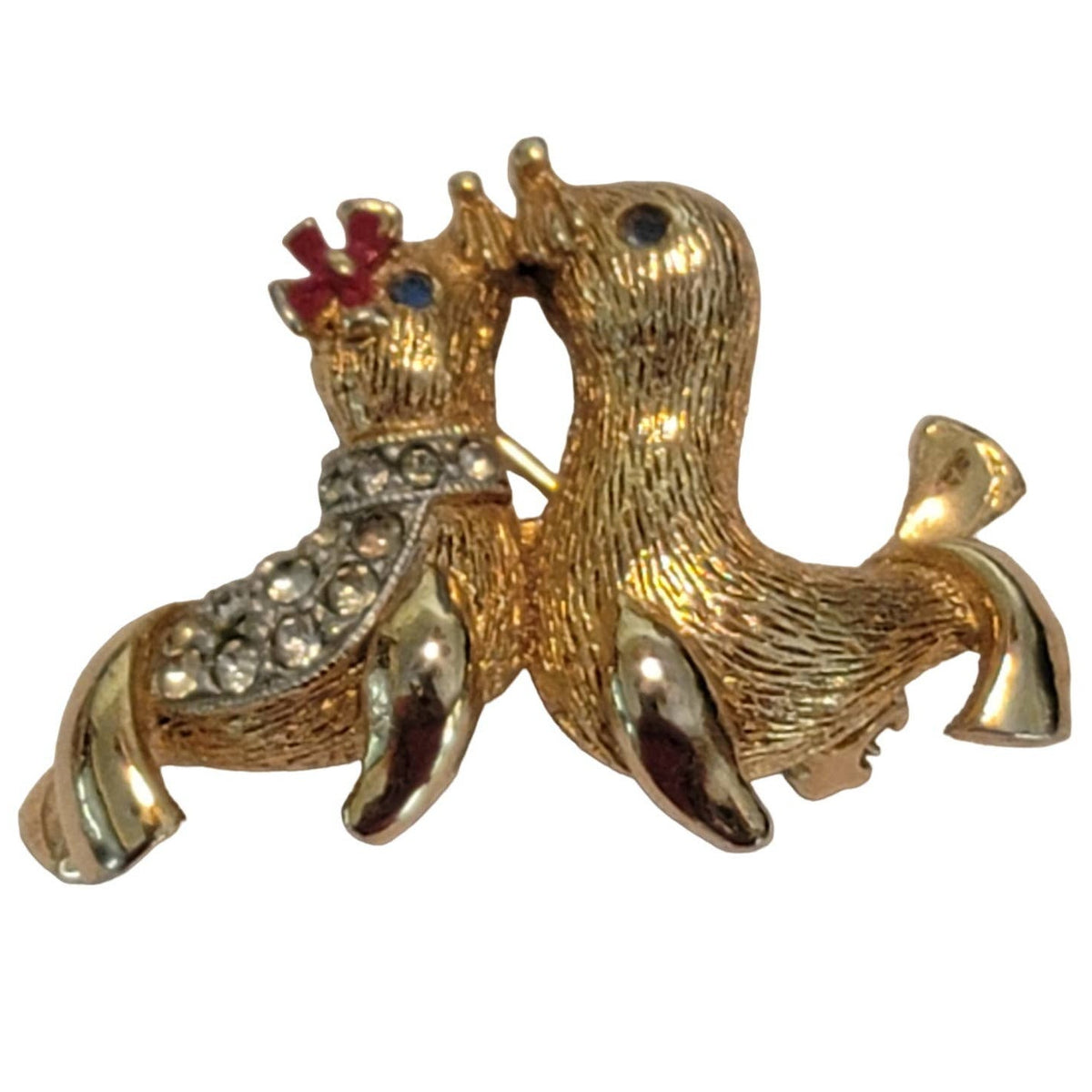Kissing seals brooch pin goldtone rhinestones wedding girl boy crown