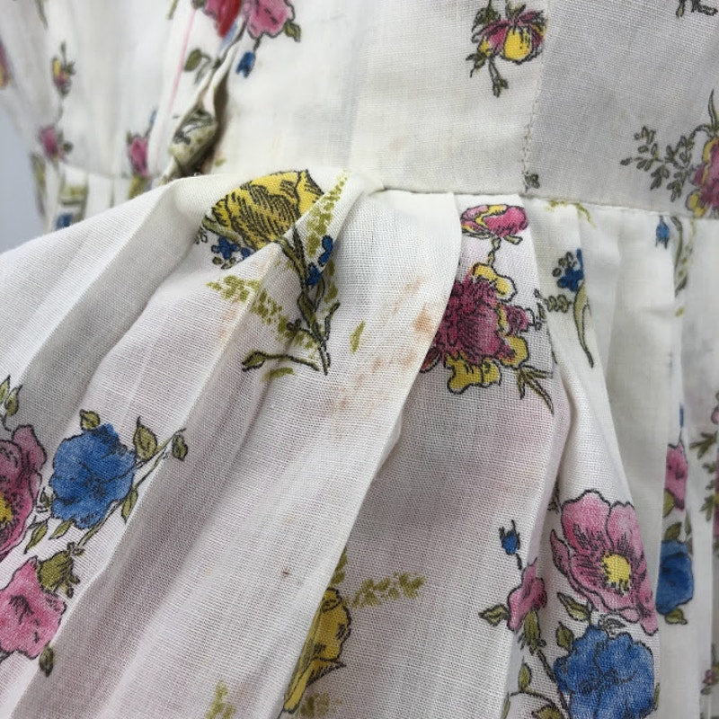Vintage 1960s White Floral Pleated Button Up Short Sleeve Fit & Flare Dress