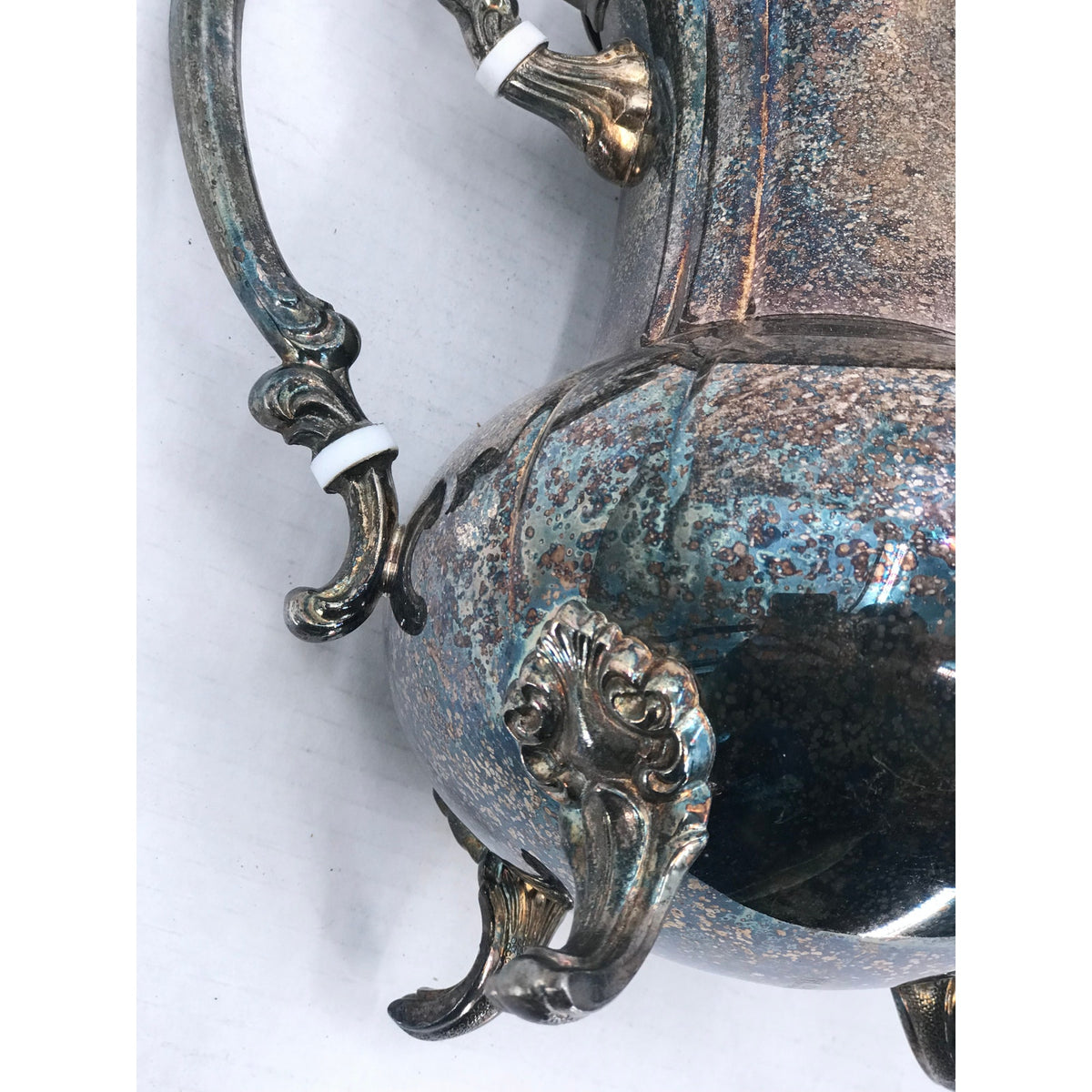 Towle Silverplated Vintage Tea Pot kettle Teapot handle Shell footed