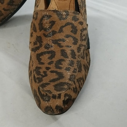 SOFFT leather Cheetah Animal print wedge stacked heel Size 6M PreOwned Comfort