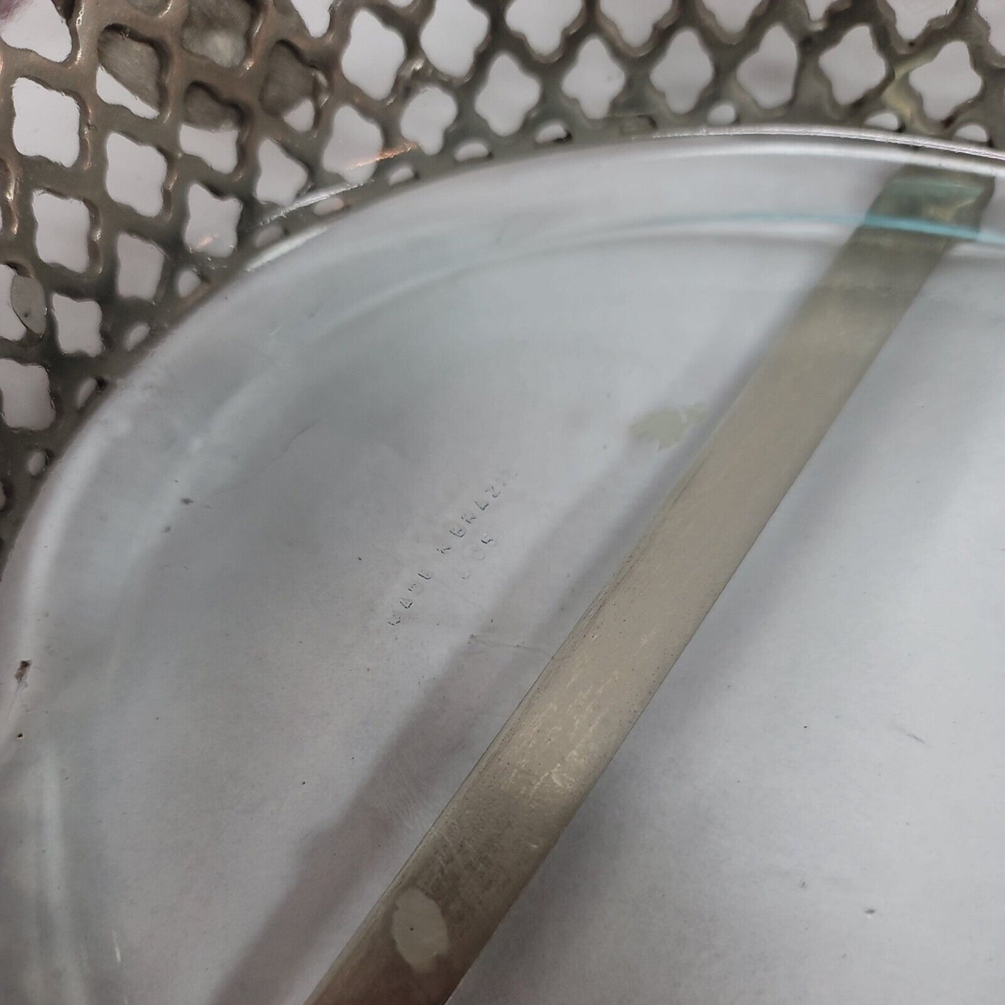 15" Large oval Vintage Silver Plate Serving Dish Stand W/ Marinex Glass 3" deep