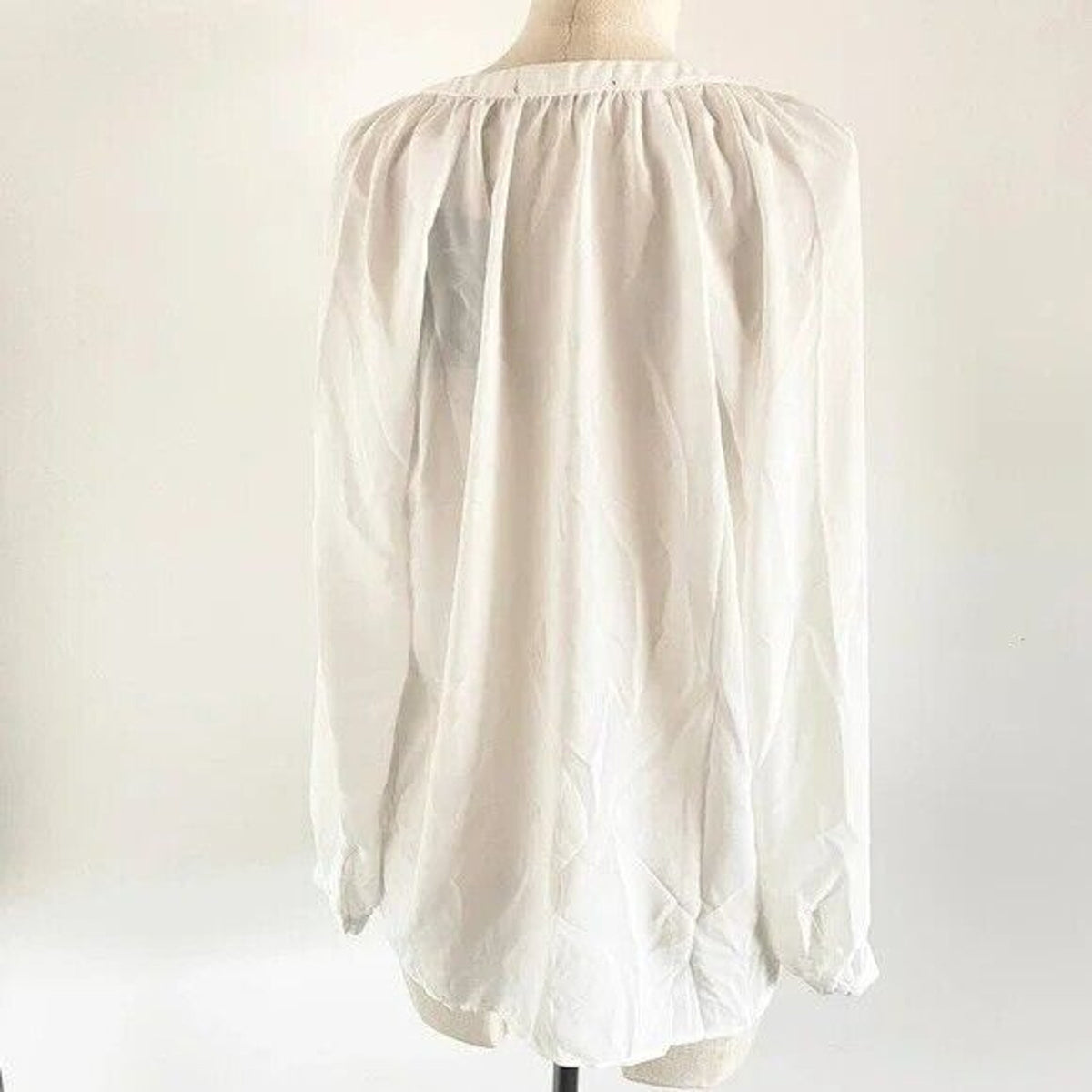 Gibson Long Sleeve V-Neck Button Front Tunic Top Blouse Sz Extra Large Ivory NWT