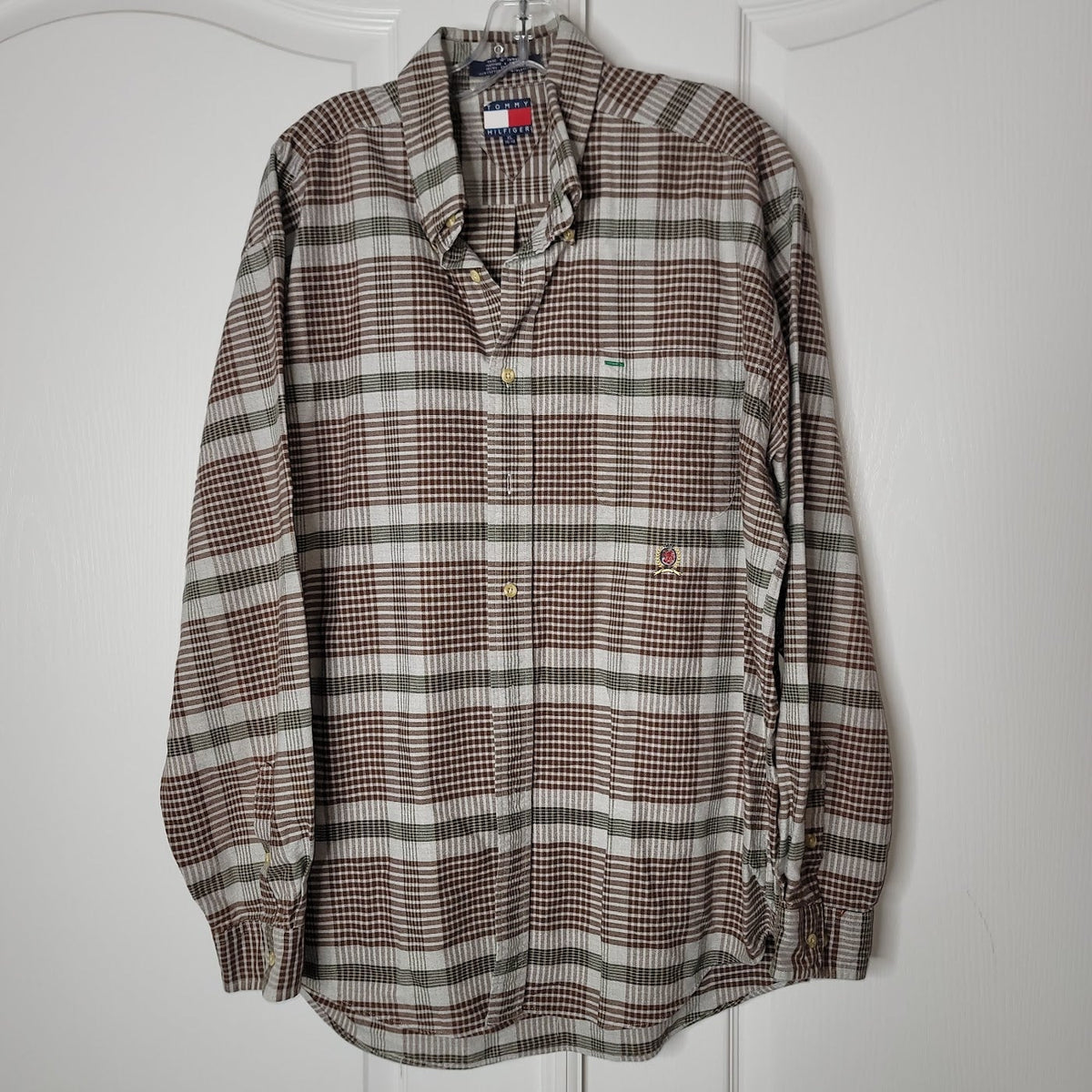 Tommy Hilfiger XL Long Sleeve Shirt Brown Plaid Button Up collar western country