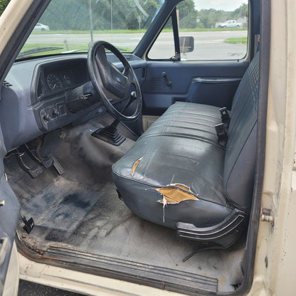 Work truck 1991 Ford F150 ONE OWNER manual transmission White truck Pickup