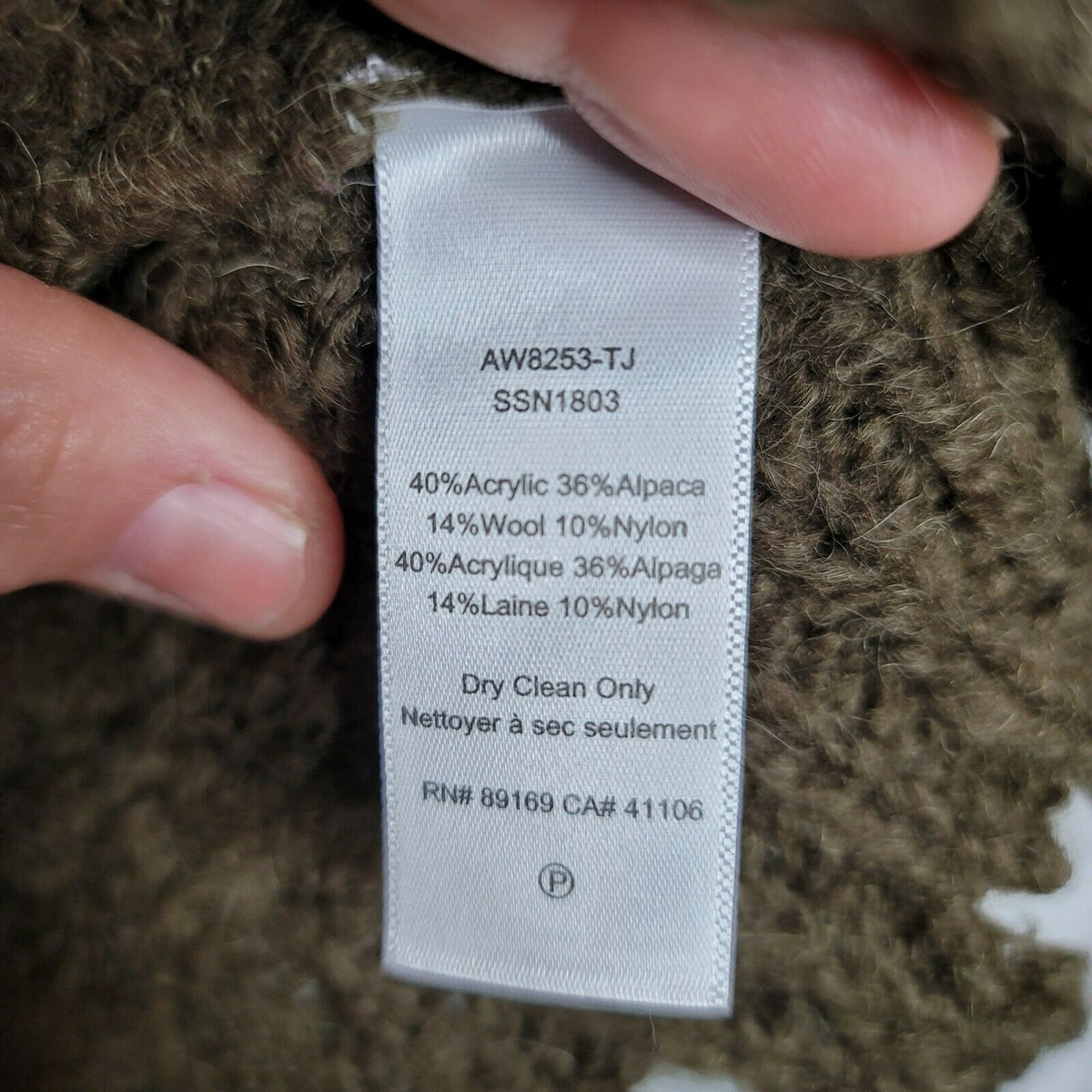 ATM Anthony Thomas Melillo Fuzzy Destroyed V-Neck Sweater Long Sleeve XSmall NWT