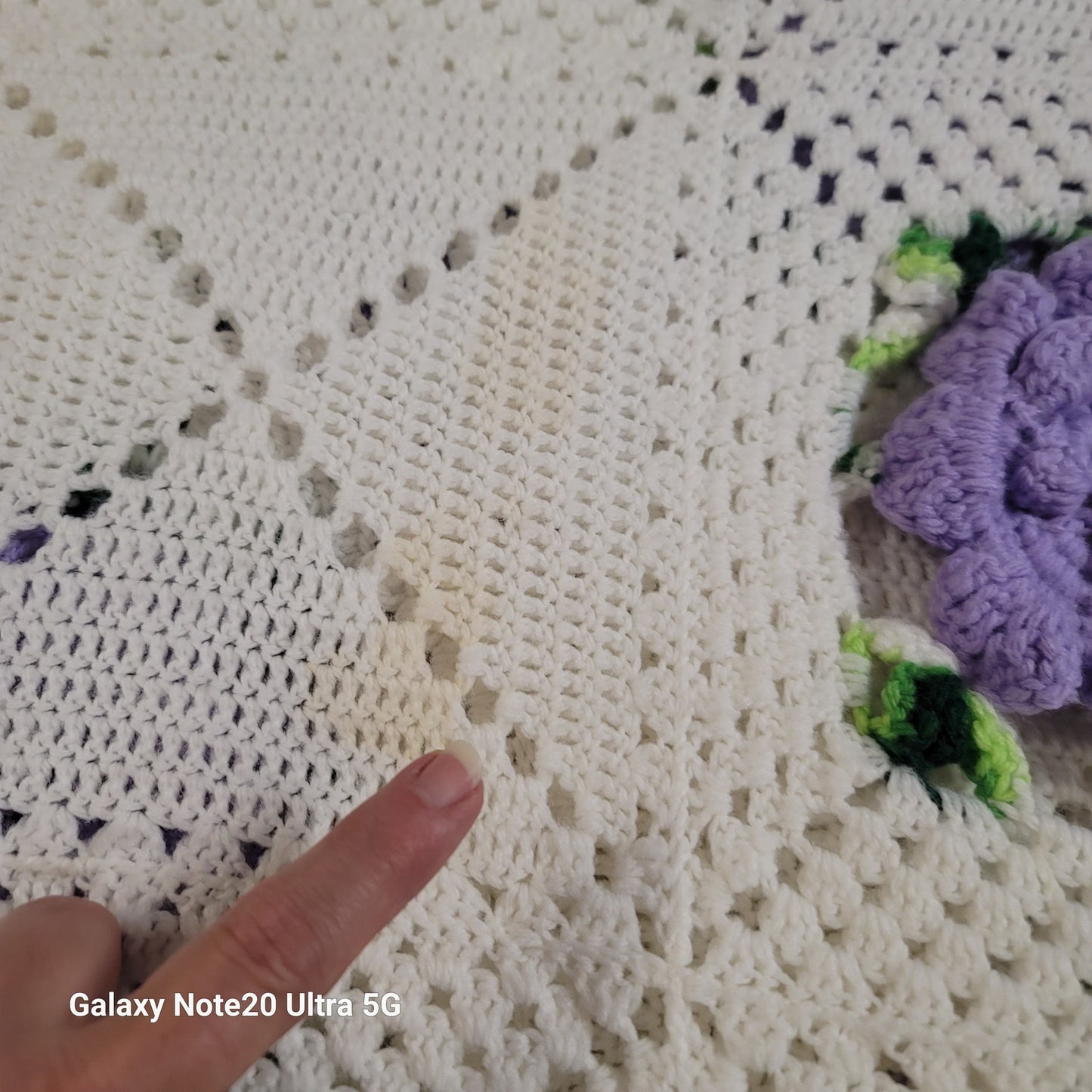 Crochet purple white raise flower blanket coverlet Handmade twin full bedspread