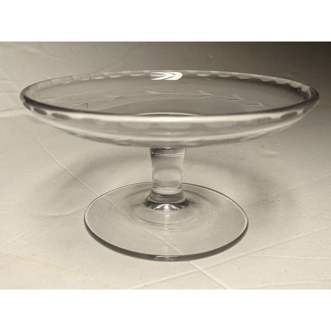 Individual Cupcake Stand Mini Cake Stand 5"dia Molded Clear Glass Etched Leaves