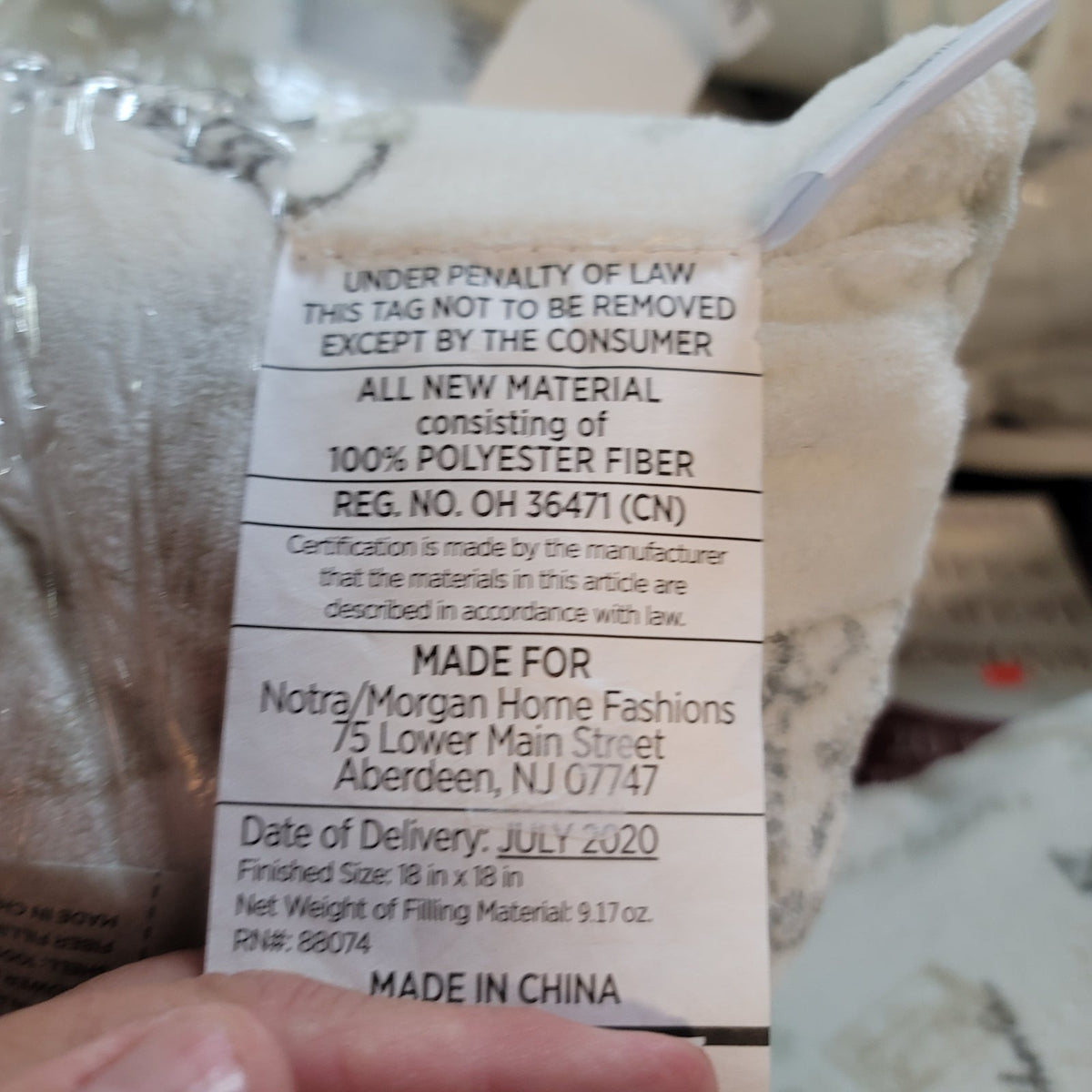 BIRCH TRAIL Bedding Paris Amour Plush Pillows 18" Decorative 2-Pack Taupe New
