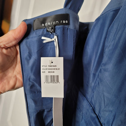 Adelyn Rae Lenora Jumpsuit Crop Scallop Blue Medium NEW Sleeveless Zip Up