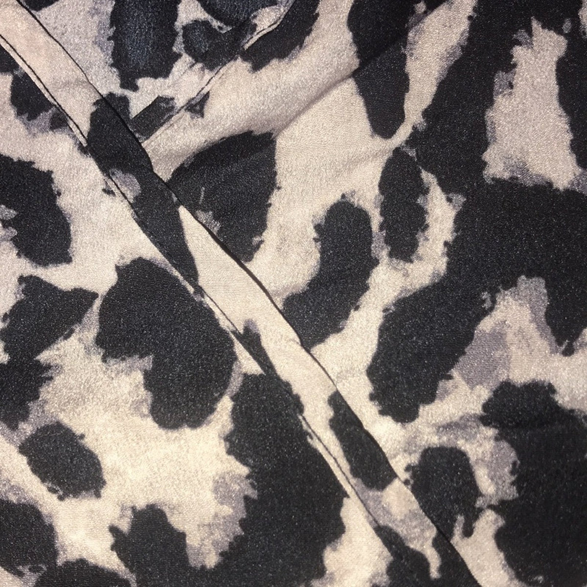 HXN NEW Leopard Print Bell Sleeve Short Dress Size Medium
