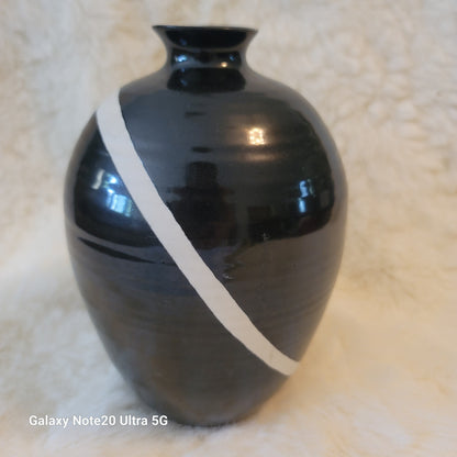 1982 Jan Valerie Art Pottery Black White Vintage Monochromatic Vase Contemporary