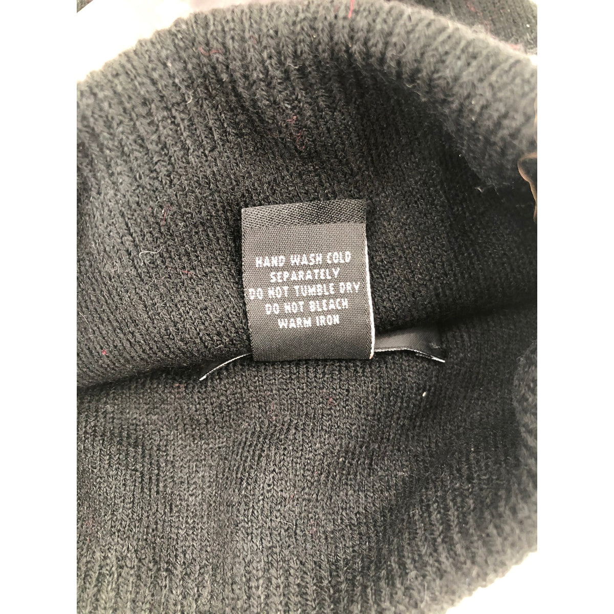 DKNY Women's Logo Stadium Beanie With PomPom Red/black hat Warmer