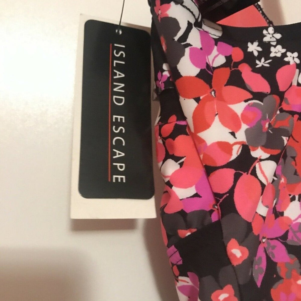 Island Escape Floral Ruffle Bandeau Tankini Bandini Top Black Pink 12