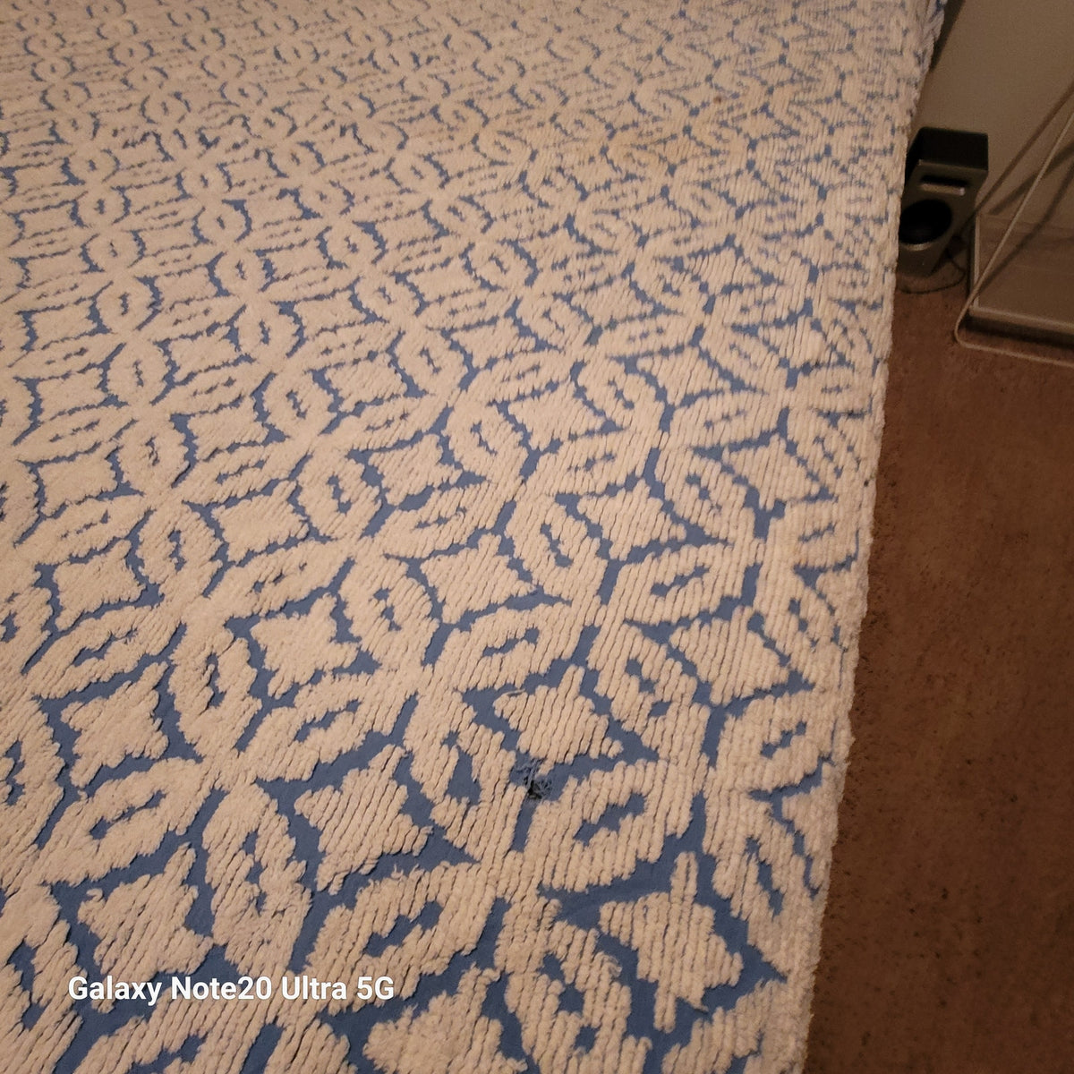 Vintage blue white chenille Bedspread coverlet queen fringe 90" x 100"