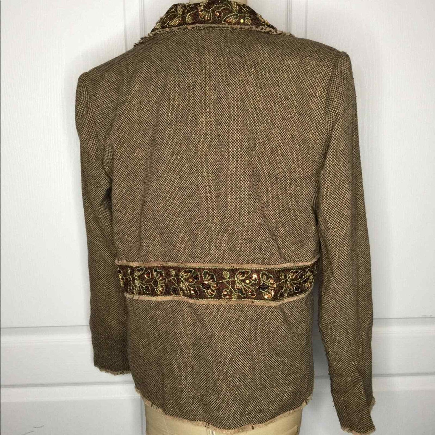 Parisian Raw edge jeweled blazer 16 Tan Bronze Vintage Collar Long Sleeve Casual
