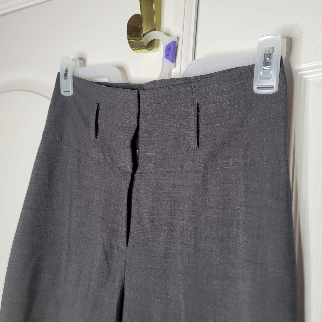Worthington 1980s Size 8 Gray ultra wide cuffed pants 31" long high waisted