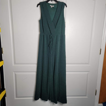 Chelsea 28 Sparkle Wide Leg Jumpsuit Sleeveless V-Neck Metallic Green SZ Medium