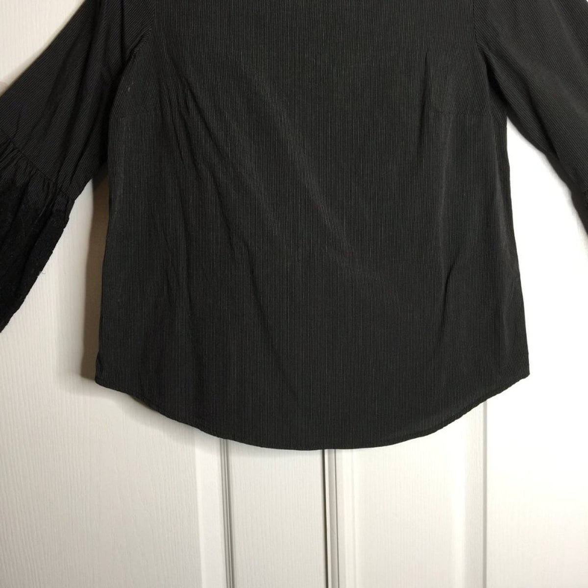 Messini Long Bell Sleeve Blouse Top Round Neck Pin-Striped Black Size Small