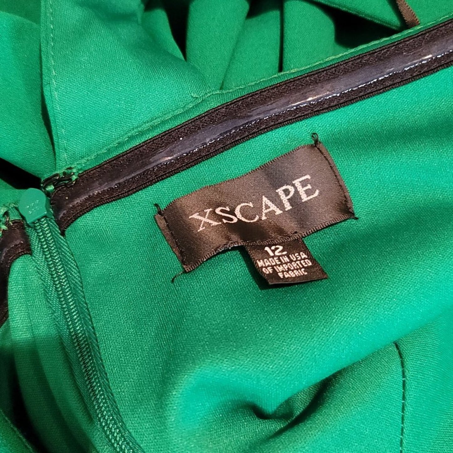 Xscape Emerald Green One Shoulder Gown Open Waist Size 12 US formal evening