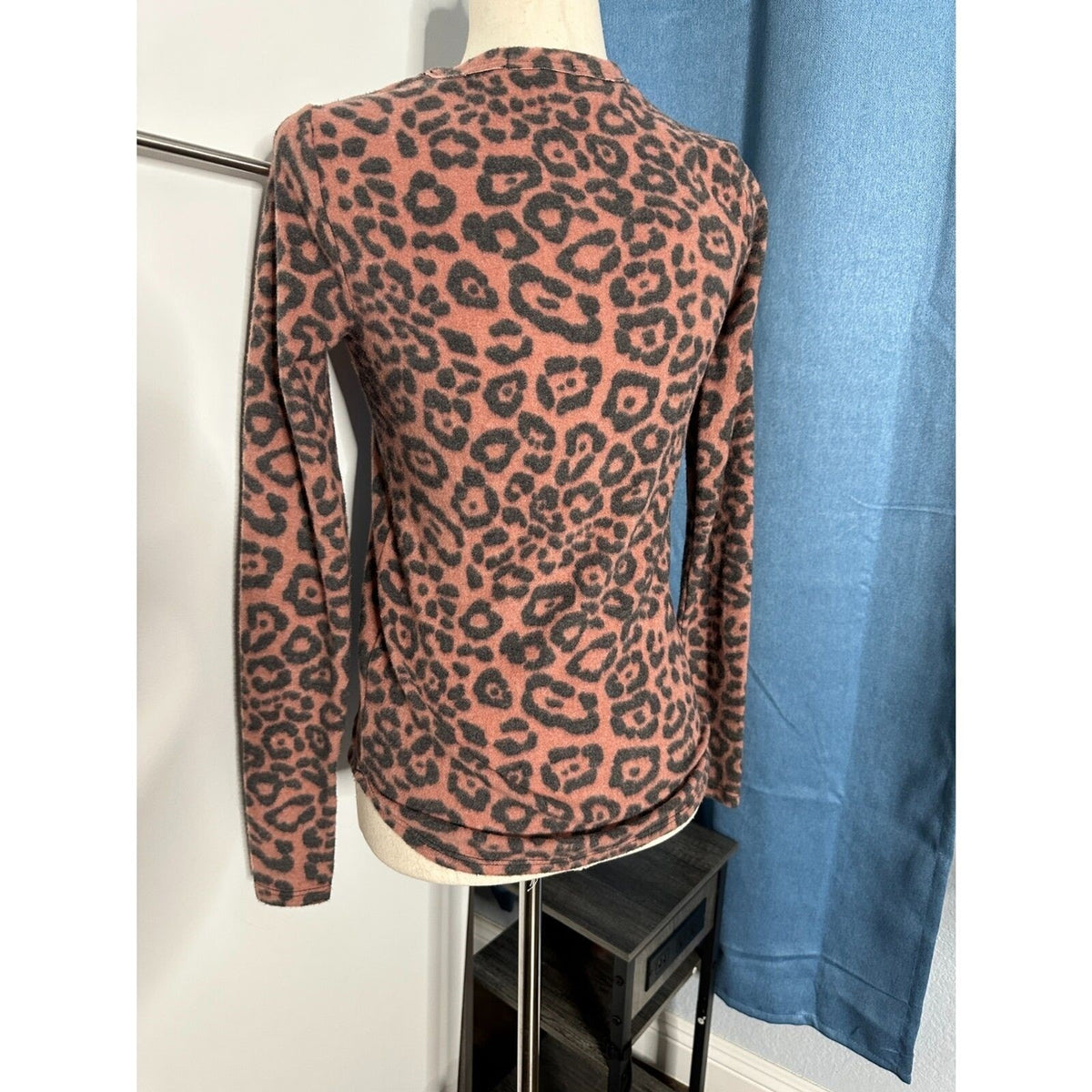 Socialite Rust Black Animal print NEW medium fleece top Henley long sleeves SOFT