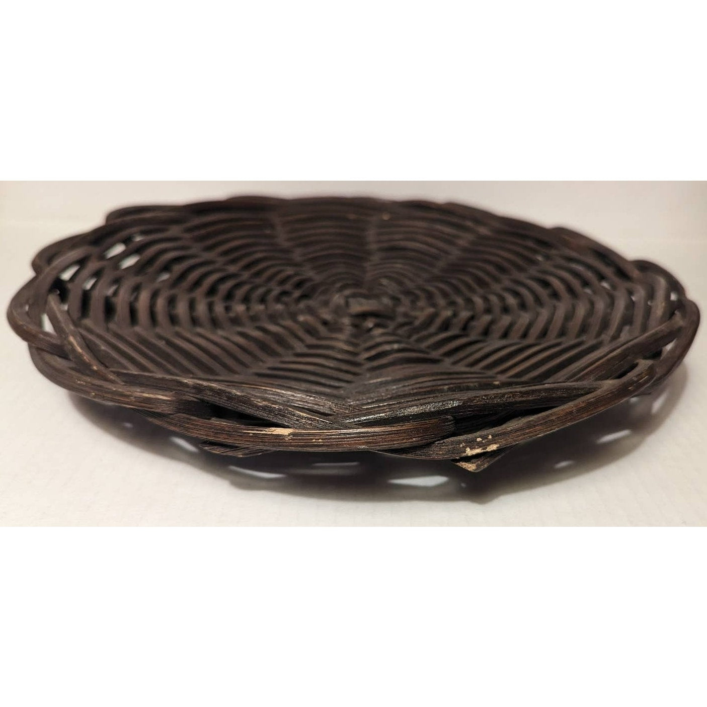 Vintage BENT WOOD Shallow Brown Wicker Basket 14.5" Large Plate Serve Ware