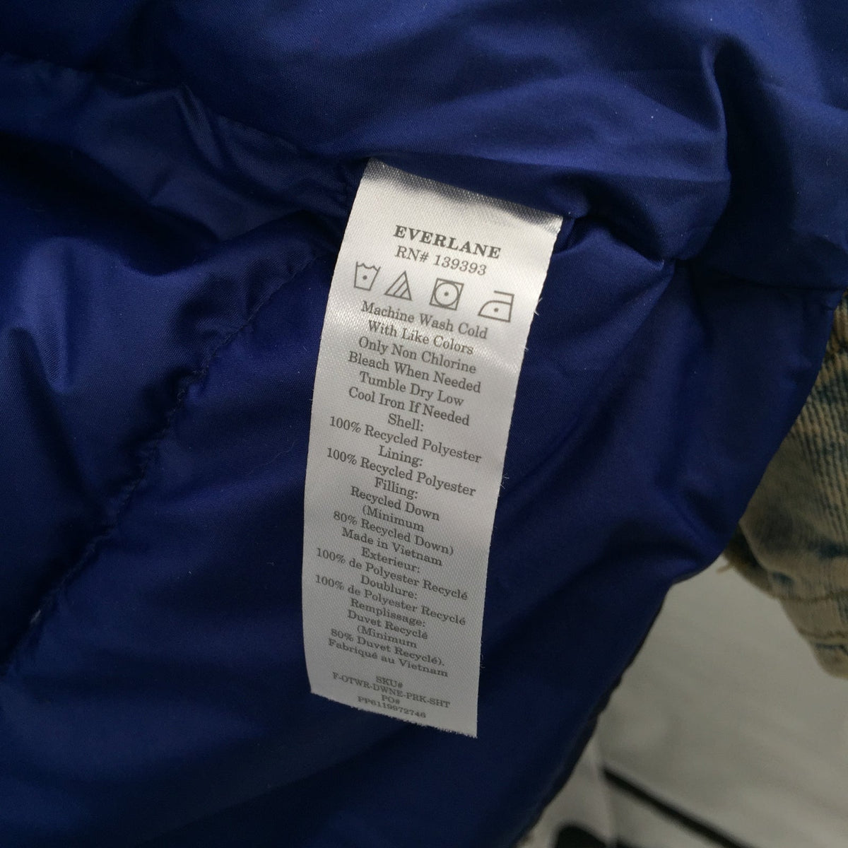Everlane ReNew Down Puffy Puffer Hood Long Sleeve cobalt Blue Coat Jacket Small