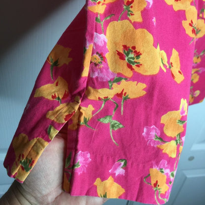 Emma James Stretch Capris Pant Pleated Front Bright Pink Floral Cotton Size 12