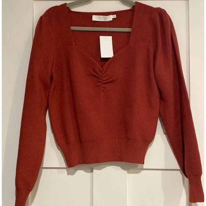 ASTR The Label Women's Sweetheart Neck Ruch Front Top XL/Extra Large Marsala NWT