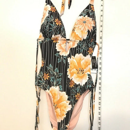 Bar III Floral Cut Out Monokini One Piece Swimsuit Size Medium