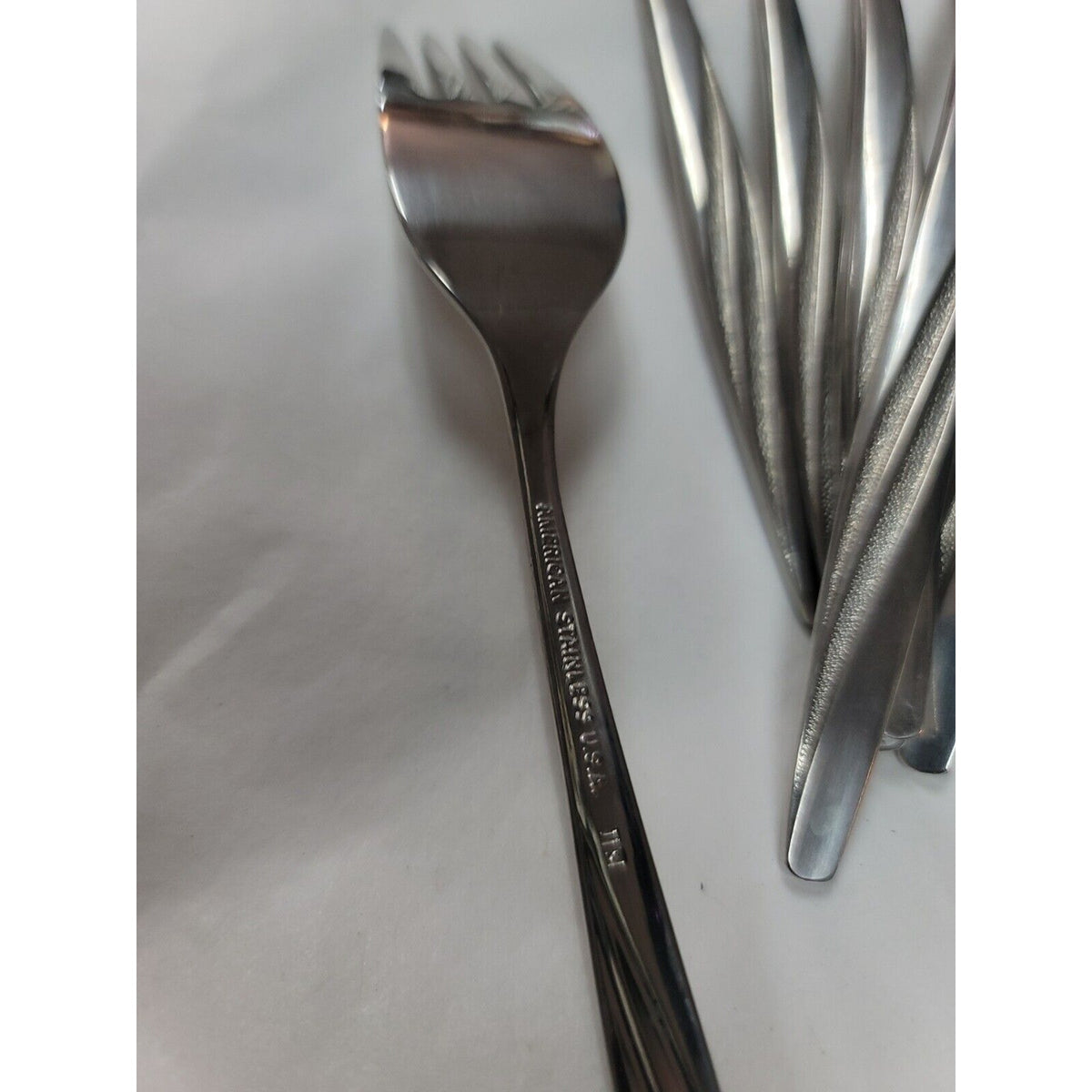 American Stainless Flair Forks 2 Salad 6 Dinner Knives Lot Of 8 Flatware MCM