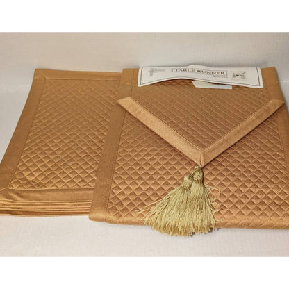 Design Weave Gold Table Runner NWT and 8 Quilted Napkins Yellow Tassel