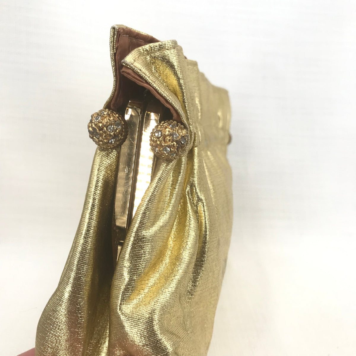 Vintage Women's Party Clutches Hand Purse Kiss Locked Gold Chain Size One
