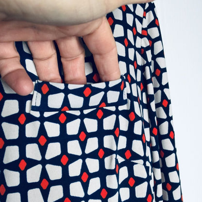 Donna Morgan Long Sleeve Shift Dress Collared Geometric Blue/White/orange Size 6
