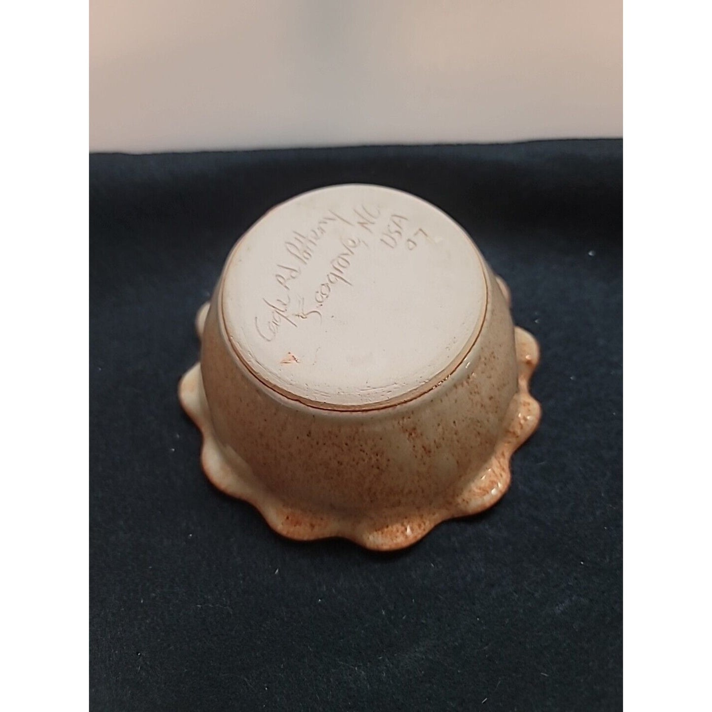 Cagle Road Pottery Seagrove NC Studio Art Pottery 6" Fluted Rim Apple Baker