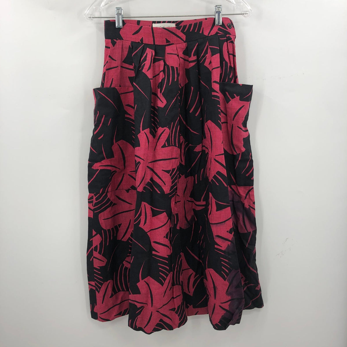 JH Collection Women's High Waist Pleated Floral Midi Skirt Red/Black 32"