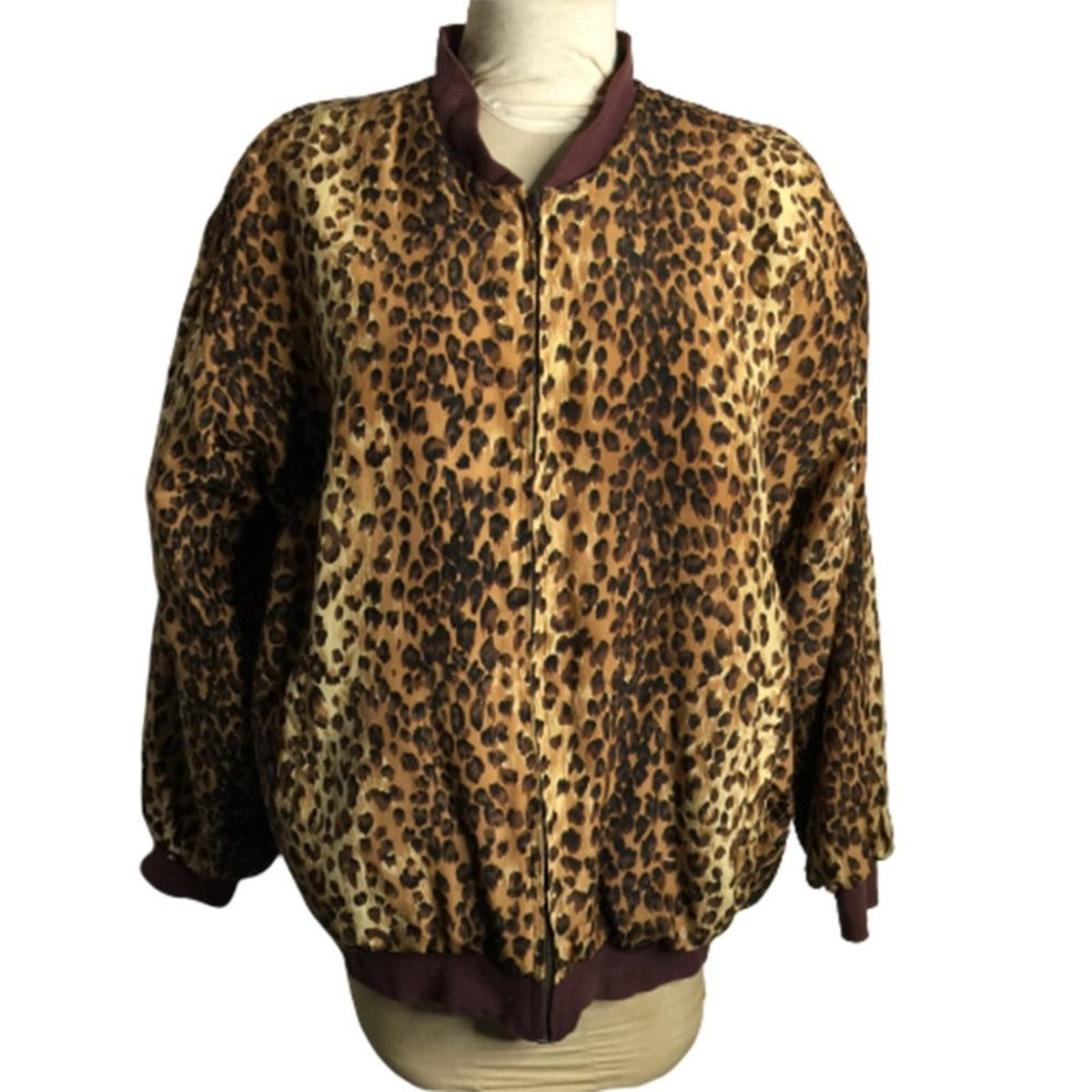 Silk Club Long Sleeve Silk Jacket Full Front Zip Leopard Animal Print Size Large