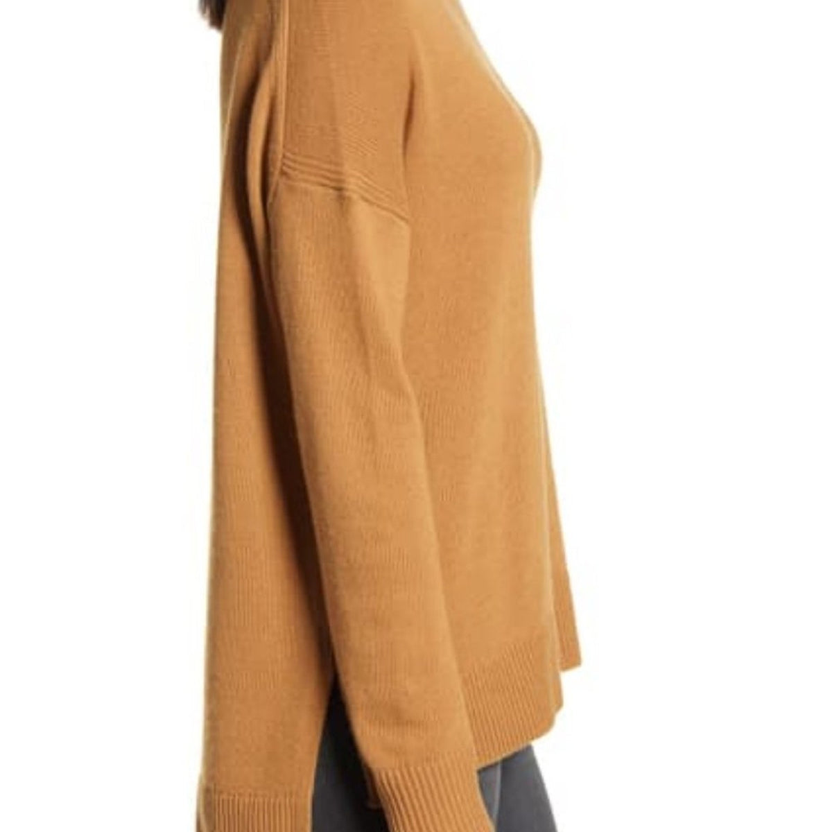 Chelsea 28 High/Low Crew Neck Sweater Long Sleeve Medium Brown Cozy Winter