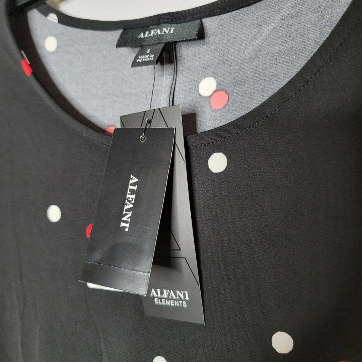 Alfani Sparse Dot Swing T-Shirt Blouse Short Sleeve Scoop Neck Black Size Small