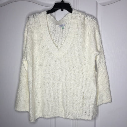 Susina Snow White Fluffy Boucle Knit Pullover Sweater V-Neck