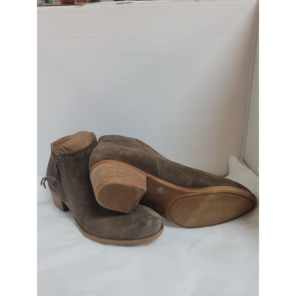 Lucky Brand Benna Suede Booties Brown Womens Size 7.5 Ankle Boots women's