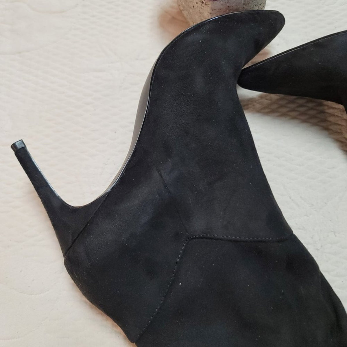 Steve Madden Kinga Embossed Knee High Boot Stiletto heel Point Toe Size 11 Med